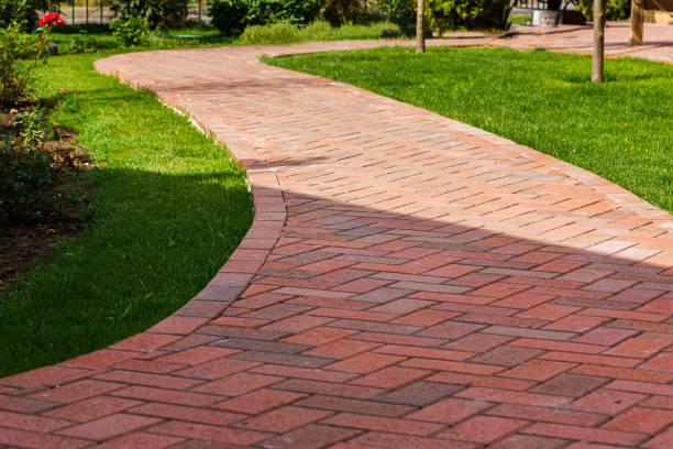 Best Residential Driveway Paver Services  in Pinconning, MI